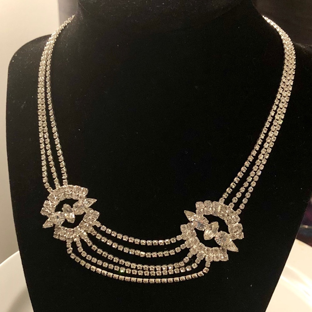 Rhinestones silver necklace